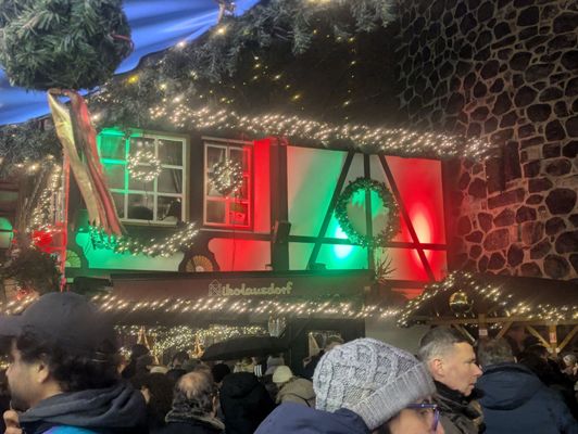 Weihnachtsmarkt Köln Rudolfplatz - Nikolausdorf by null