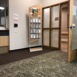North Memorial Health Urgent Care - Maple Grove - Nice lobby