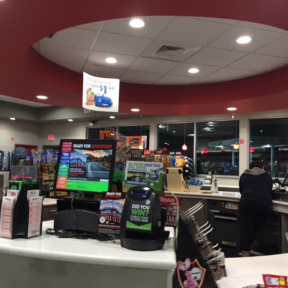 Rocket Market - the inside of a fast food restaurant - Convenience Stores Near Me - Castle Rock, Washington Rocket Market - the inside of a fast food restaurant - Convenience Stores Near Me - Castle Rock, Washington
