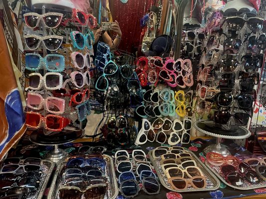 JuJu's Vintage by null