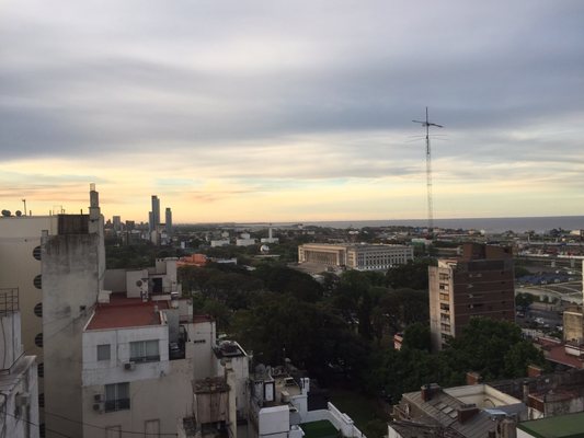 Alvear Roof Bar by null