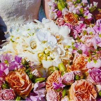 Flowers By Lynda - Spring Flowers - Florists Near Me - Azusa, California Flowers By Lynda - Spring Flowers - Florists Near Me - Azusa, California