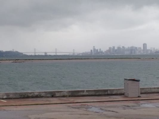 Riggers Loft Wine Company-R&B Cellars by null