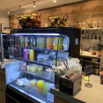 JUGOS - Friendly guy behind counter - Juice Bars & Smoothies Near Me - Boston, Massachusetts