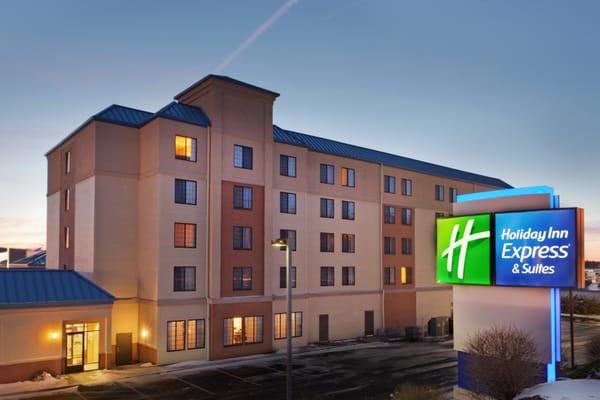 Holiday Inn Express & Suites Providence-Woonsocket by IHG by null