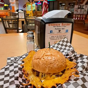 Squeeze Burger - Squeeze Burger with Cheese - Burgers Near Me Squeeze Burger - Squeeze Burger with Cheese - Burgers Near Me