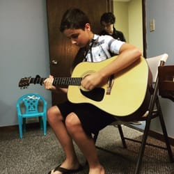 Music Lessons With Amy - Guitar lessons