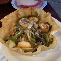 3 Amigos Mexican Grill - Shrimp Fajitas Bowl