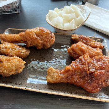 Bonchon Village Way - Lunch special: Combo 4 Wings 2 Drums - Chicken Wings Near Me - San Diego, California Bonchon Village Way - Lunch special: Combo 4 Wings 2 Drums - Chicken Wings Near Me - San Diego, California