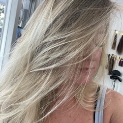 Salon Enzo - Blonde balayage