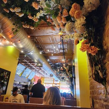 Pegasus - Decor - Breakfast & Brunch Near Me - Brooklyn, New York