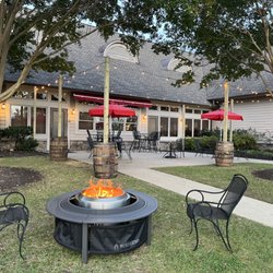 The Players Grill - New Patio Decor!