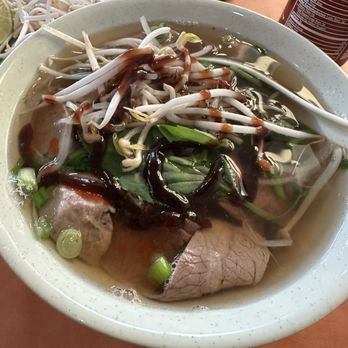 Pho KT Vietnamese Restaurant - Meatball and brisket pho - Vietnamese Near Me - Puyallup, Washington