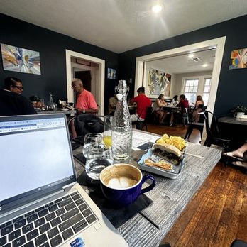 Clifton Cafe - Cafe View - Coffee & Tea Near Me - Clifton, Virginia