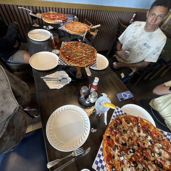 Terra Pizza And Grill - Everything is amazing great service - Pizza Near Me - Mandeville, Louisiana
