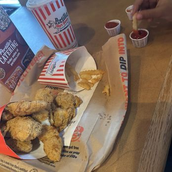 Portillo's Oak Lawn - Chicken tenders - Hot Dogs Near Me - Oak Lawn, Illinois Portillo's Oak Lawn - Chicken tenders - Hot Dogs Near Me - Oak Lawn, Illinois