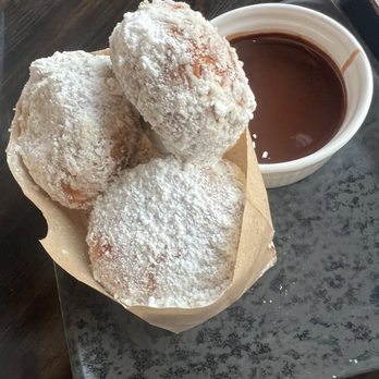 Bosscat Kitchen & Libations - BEIGNETS - Bars Near Me - Orange, California