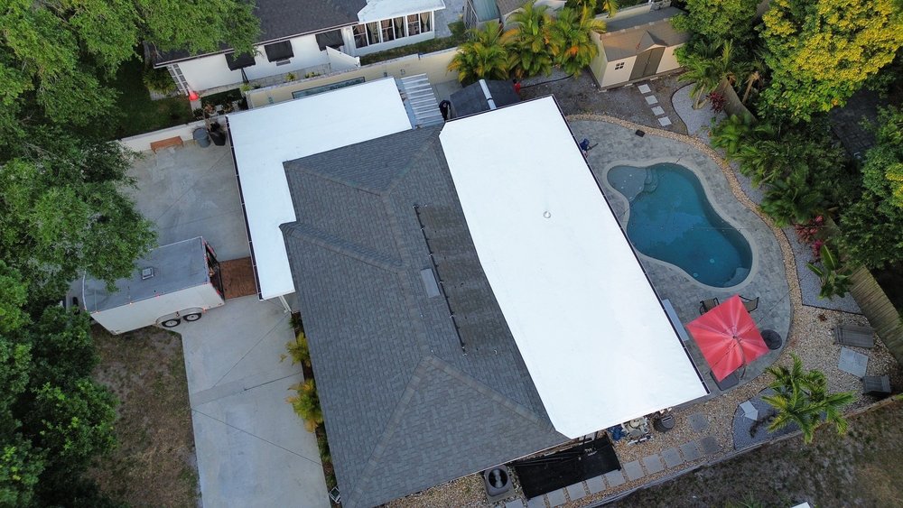 Slide of Gecko Roofing Pros