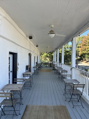 Gilly Brew Bar by null