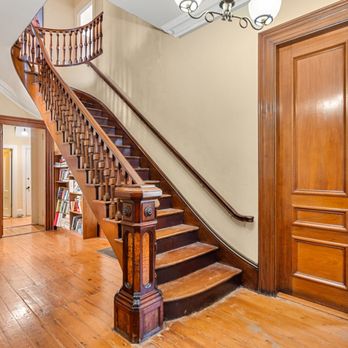 Josh Brett - Compass - Real Estate Agents Near Me - Jamaica Plain, Massachusetts