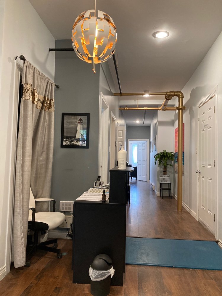 MUDITA HAIR BAR Updated September 2024 418 Queen Street