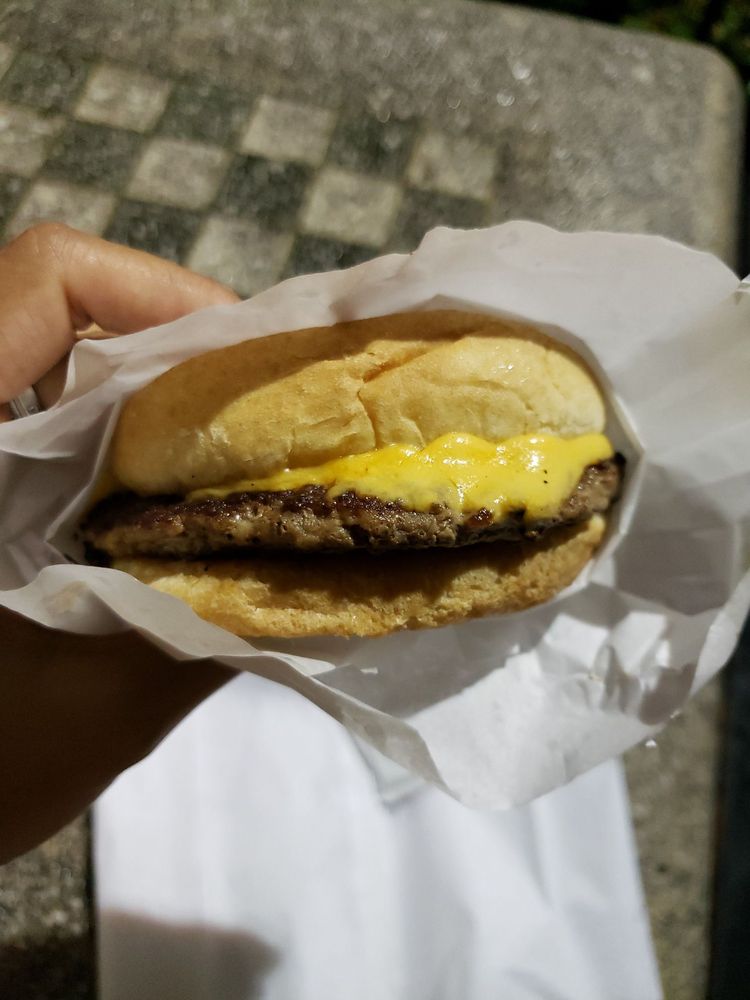 Petey's Burger