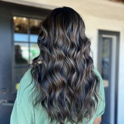 The Hair Jeanie - Waco Hairstylist