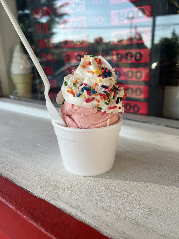 PRP's Ice Cream Corner Logo