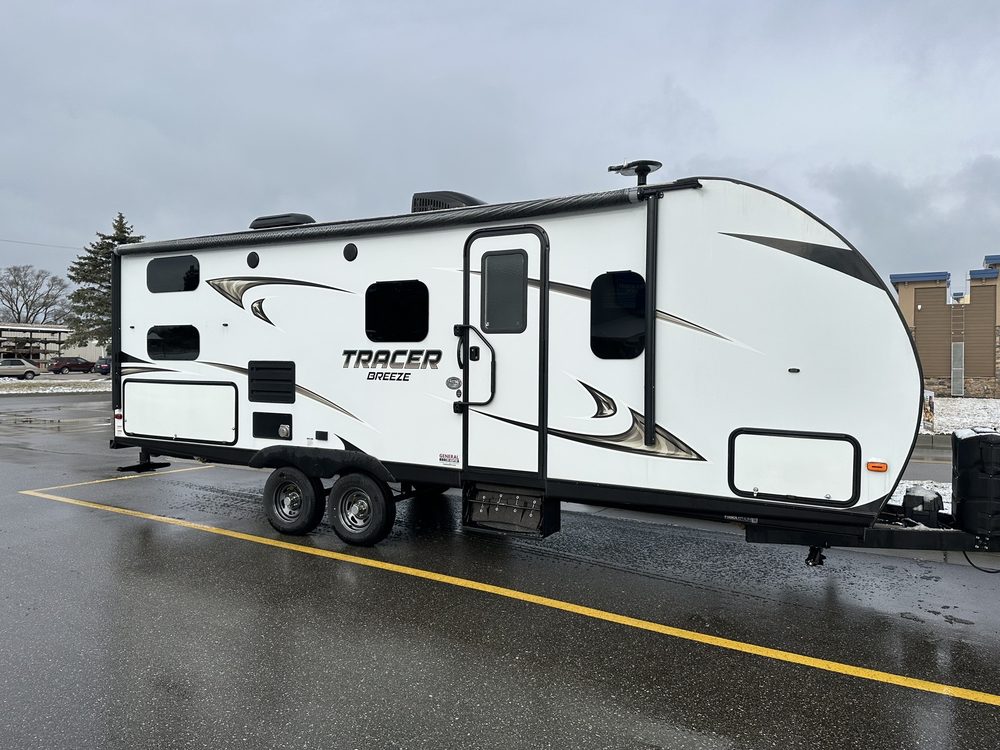 BISH’S RV LUDINGTON Updated August 2024 66 N Dennis Rd, Ludington