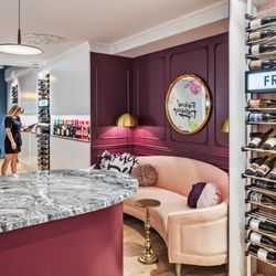 Accent Wine Parlor