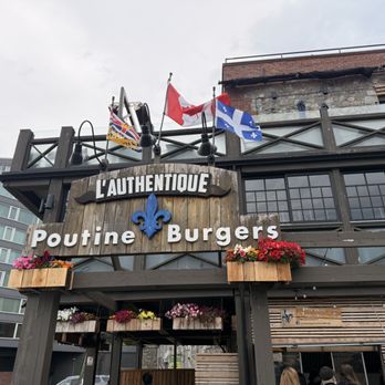 L'Authentique Poutine and Burgers - Burgers Near Me - Victoria, British Columbia