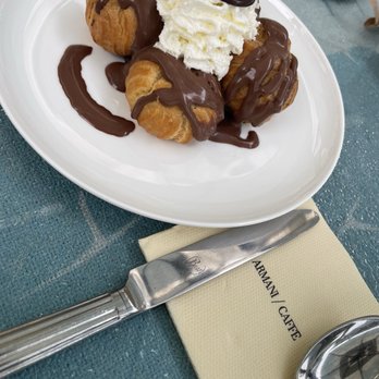 Armani Caffè - Cafes Near Me - Cannes, 06