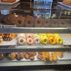 City On A Hill Coffee & Espresso - Great donuts