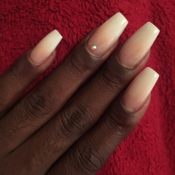 D Diamond Nails - Nail Salons Near Me - Hallandale Beach, Florida