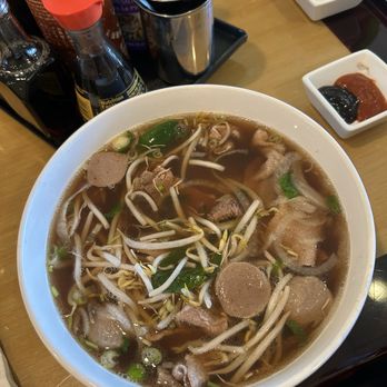 Pho Bang - Phở Đặc Biệt (Large Only) - Vietnamese Near Me - Metairie, Louisiana Pho Bang - Phở Đặc Biệt (Large Only) - Vietnamese Near Me - Metairie, Louisiana