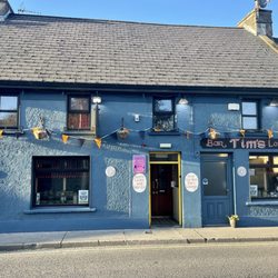 Tim's Bar & Lounge - Tim's Bar The Quay, Thomastown