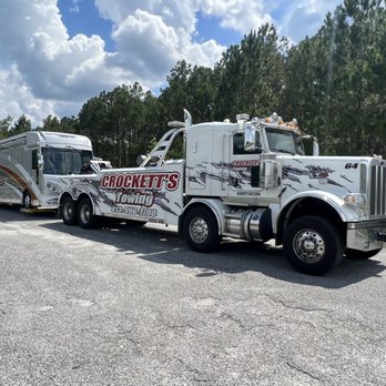 Crockett's Towing - Heavy-Duty Towing - Towing Near Me - Spring Hill, Florida Crockett's Towing - Heavy-Duty Towing - Towing Near Me - Spring Hill, Florida