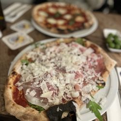 La Perla - Proscuitto
