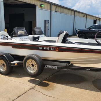 Mealey Marine - Boat Repair Near Me - Houston, Texas Mealey Marine - Boat Repair Near Me - Houston, Texas