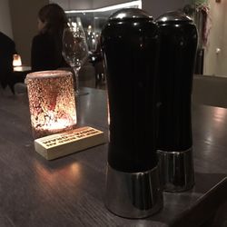 De Kersentuin - Bijzonder peper en zoutstel
