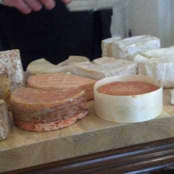 Den Gouden Harynck - Cheese cart like a motherfucker - Belgian Near Me - Bruges, VWV