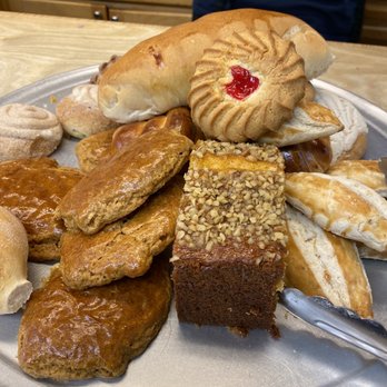 La Morenita Bakery - Pan! - Bakeries Near Me - El Monte, California La Morenita Bakery - Pan! - Bakeries Near Me - El Monte, California
