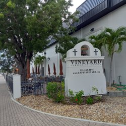 Vineyard Community Church