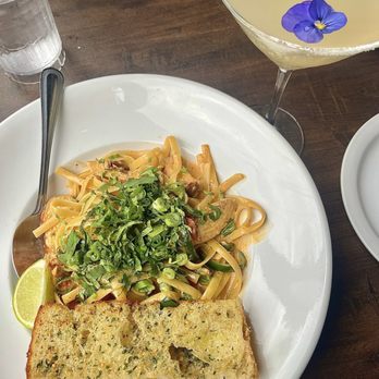 Paesanos - Fettucine Arrostiti - Pizza Near Me - Sacramento, California Paesanos - Fettucine Arrostiti - Pizza Near Me - Sacramento, California