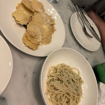 Eataly Boston - RAVIOLI DI ZUCCA and SPAGHETTI AGLIO E OLIO - Pizza Near Me - Boston, Massachusetts