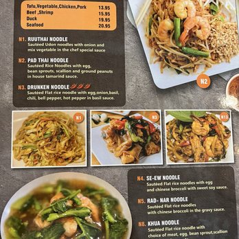 Ruuthai's Kitchen - Sautéed noodles - Thai Near Me - Bridgeport, Connecticut