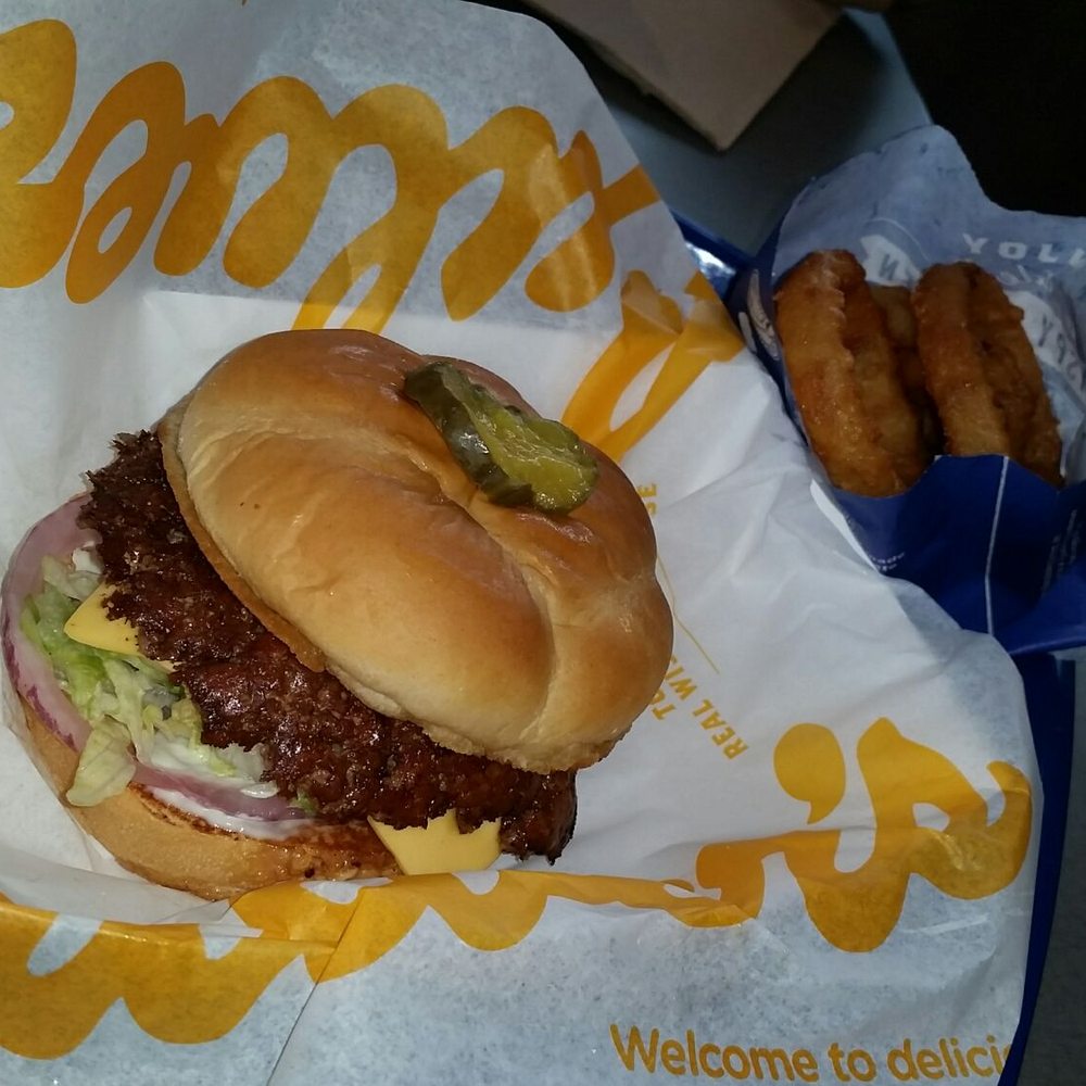 Culver's - Deluxe burger - Burgers Near Me - West Melbourne, Florida Culver's - Deluxe burger - Burgers Near Me - West Melbourne, Florida