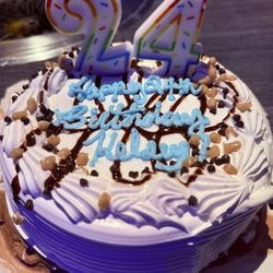 Harris Teeter - Ice cream cake they personalized
