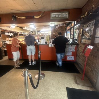 Top Notch - Order counter - Fast Food Near Me - Austin, Texas Top Notch - Order counter - Fast Food Near Me - Austin, Texas