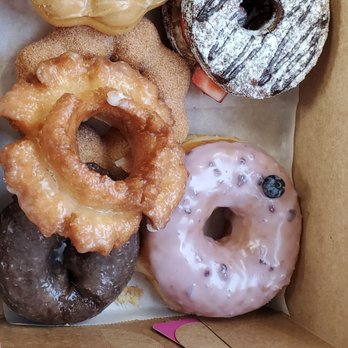 Friendly Donuts - Can't go wrong with an old fashion. Enjoyed the ube donut and my wife enjoyed the texture of the mochi donuts. - Donuts Near Me - Orange, California